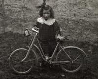 Barbara "Betty" Nierendorf 1911